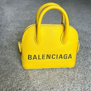 *Authentic* Balenciaga Mini purse. Only work 1 time.